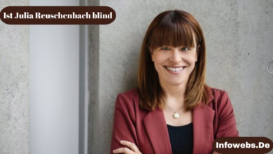 Ist Julia Reuschenbach blind